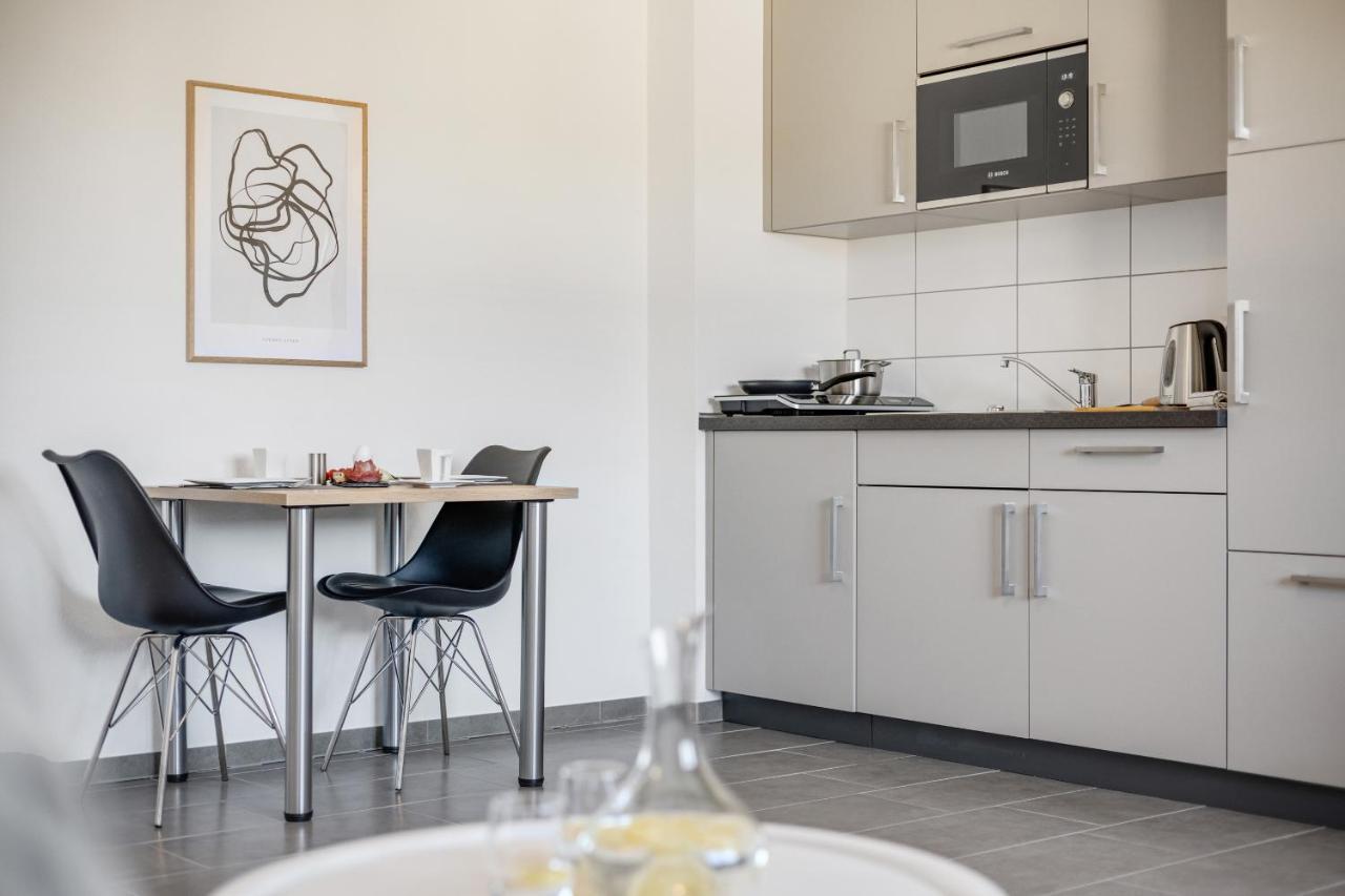 Empire Living: Denzlingen Marktplatz Exterior foto